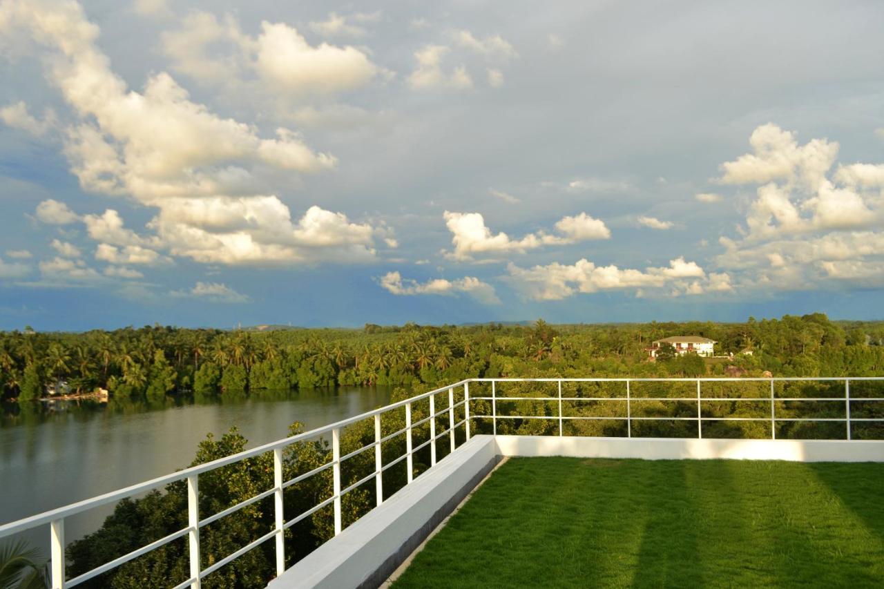 33 Lake Terrace Хикадува Екстериор снимка